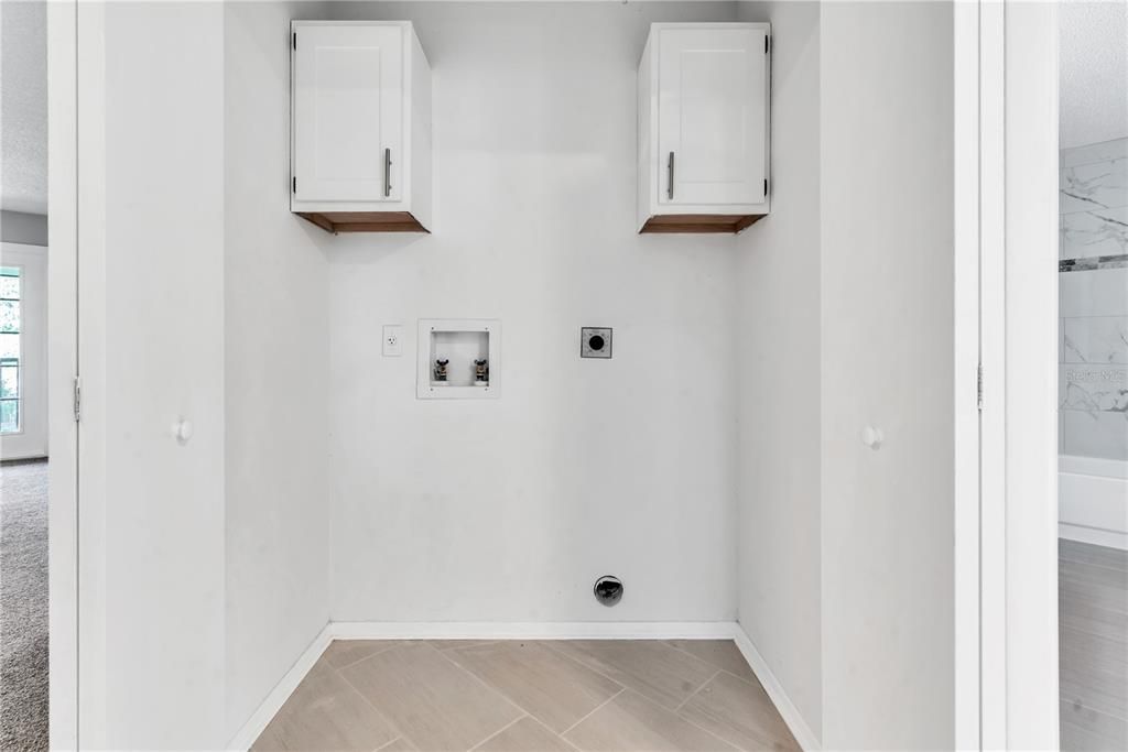 Под контрактом: $1,500 (2 спален, 2 ванн, 1112 Квадратных фут)