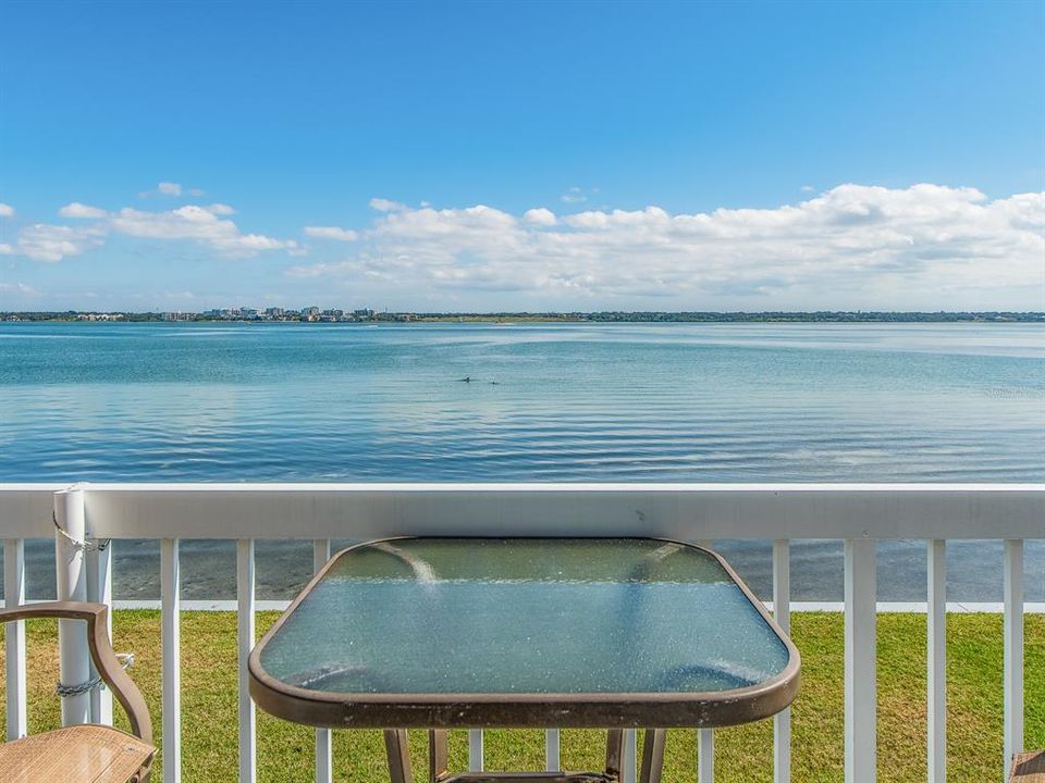 For Rent: $4,500 (2 beds, 2 baths, 1118 Square Feet)