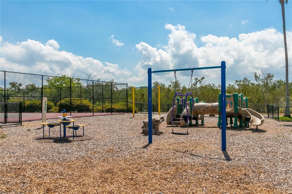 For Rent: $4,500 (2 beds, 2 baths, 1118 Square Feet)