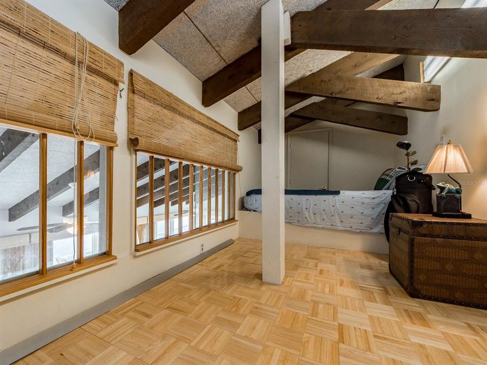 For Rent: $4,500 (2 beds, 2 baths, 1118 Square Feet)