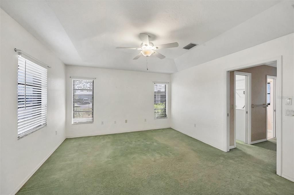 На продажу: $290,000 (2 спален, 2 ванн, 1974 Квадратных фут)