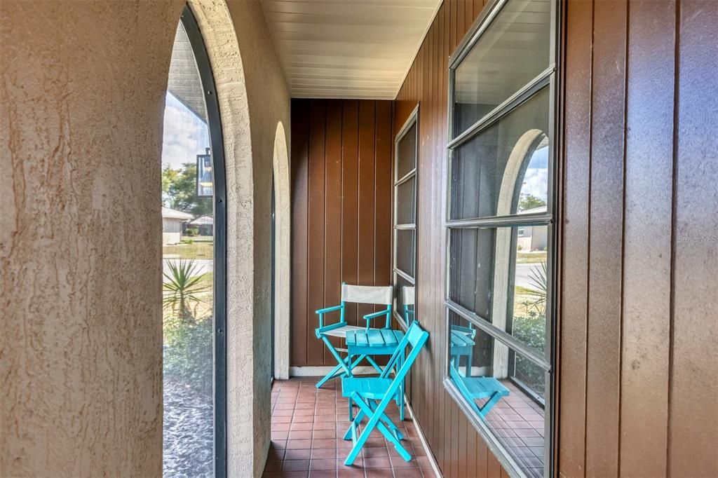 На продажу: $290,000 (2 спален, 2 ванн, 1974 Квадратных фут)