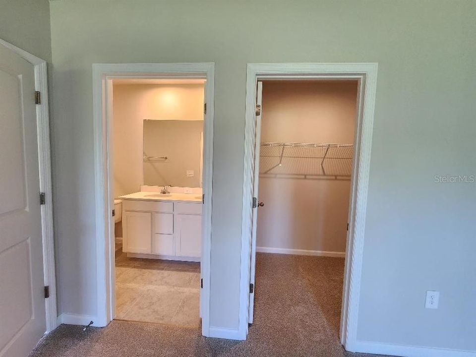 For Rent: $2,700 (4 beds, 2 baths, 1708 Square Feet)