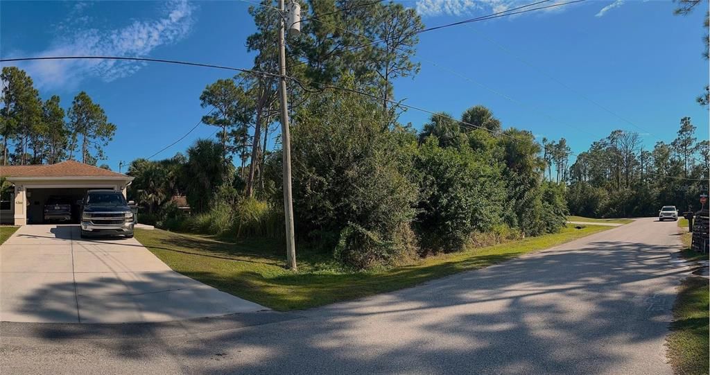 待售: $31,900 (0.23 acres)