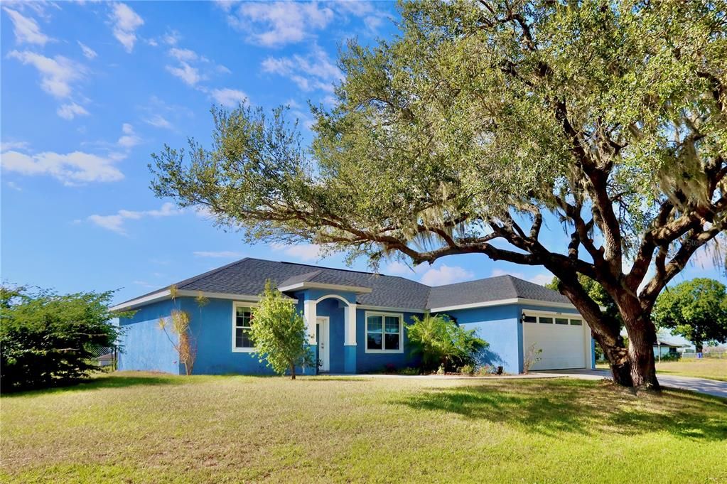 For Sale: $274,900 (3 beds, 2 baths, 1316 Square Feet)