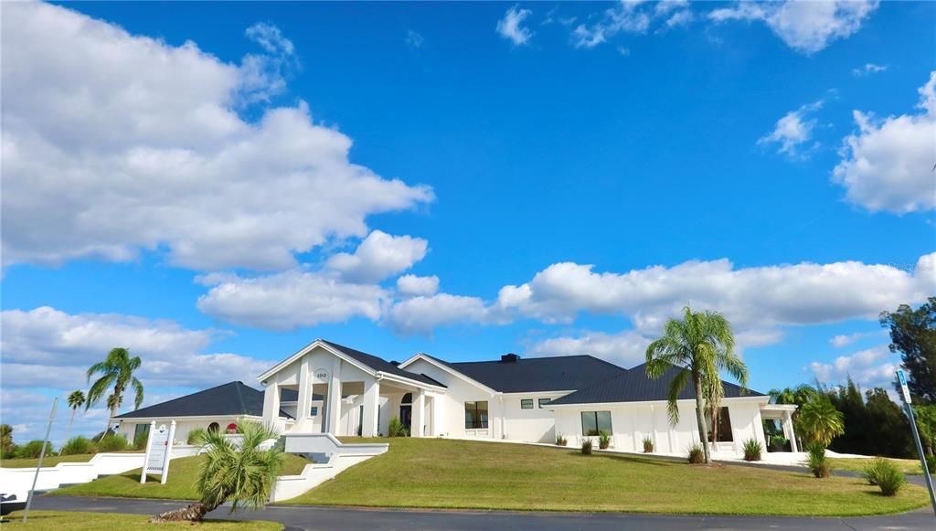 For Sale: $274,900 (3 beds, 2 baths, 1316 Square Feet)