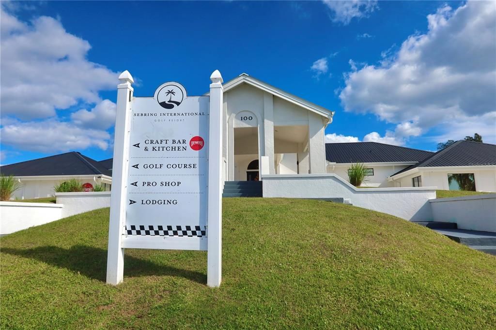 For Sale: $274,900 (3 beds, 2 baths, 1316 Square Feet)