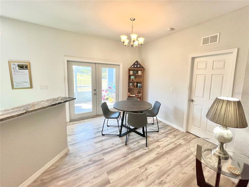 For Sale: $274,900 (3 beds, 2 baths, 1316 Square Feet)