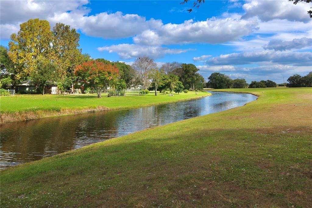 For Sale: $274,900 (3 beds, 2 baths, 1316 Square Feet)