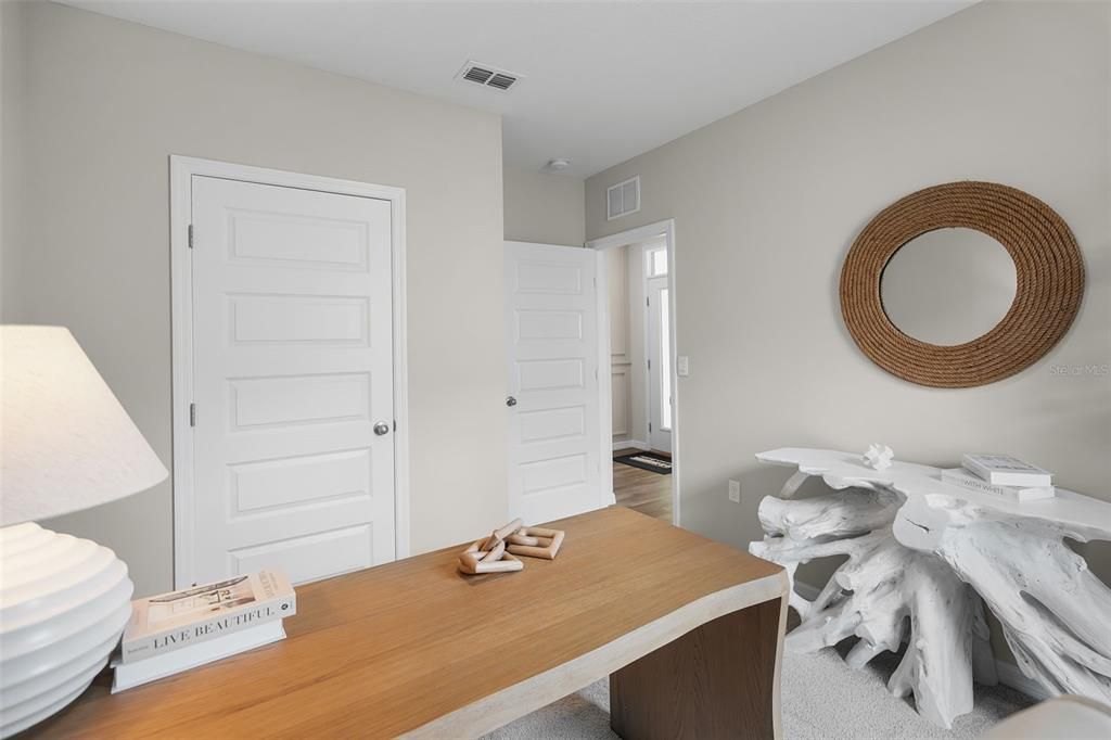 For Sale: $324,990 (5 beds, 3 baths, 2077 Square Feet)