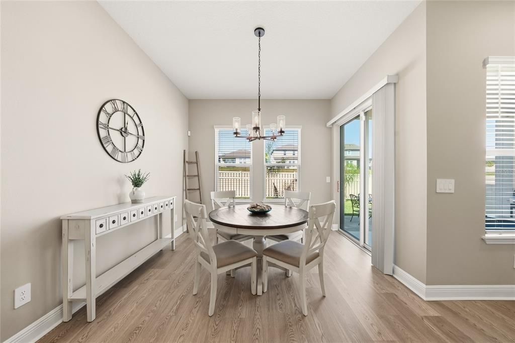 For Sale: $664,000 (4 beds, 3 baths, 2080 Square Feet)