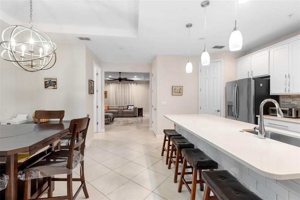 For Sale: $464,900 (3 beds, 3 baths, 1989 Square Feet)