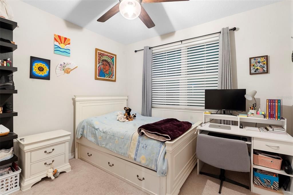 For Sale: $464,900 (3 beds, 3 baths, 1989 Square Feet)