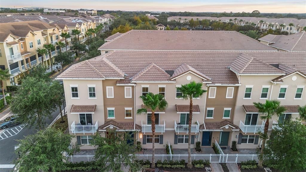 For Sale: $464,900 (3 beds, 3 baths, 1989 Square Feet)