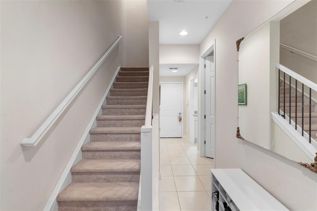 For Sale: $464,900 (3 beds, 3 baths, 1989 Square Feet)