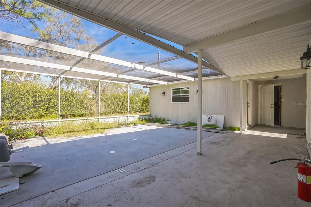 Под контрактом: $199,000 (3 спален, 3 ванн, 1344 Квадратных фут)