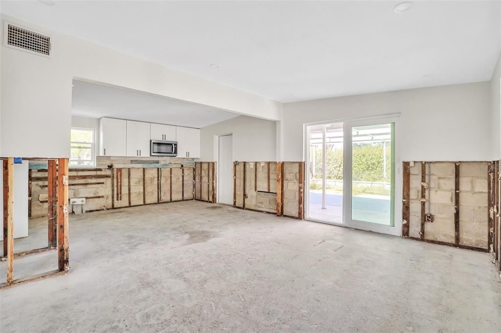 Под контрактом: $199,000 (3 спален, 3 ванн, 1344 Квадратных фут)