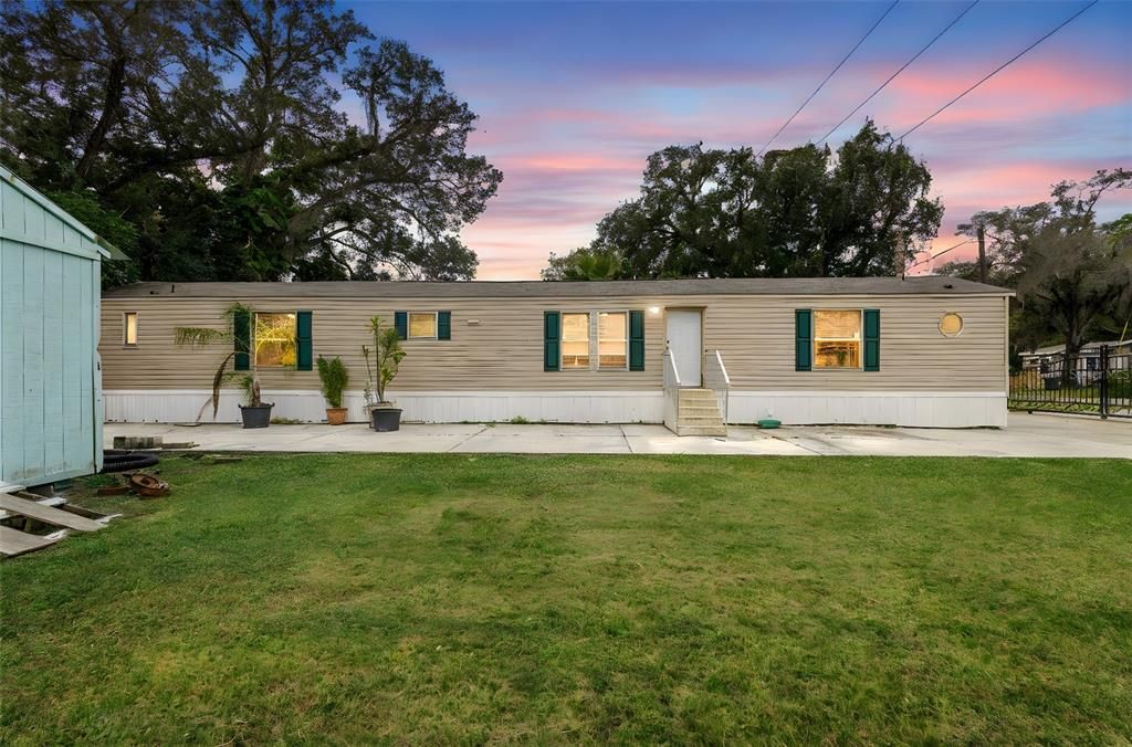 待售: $249,000 (3 贝兹, 2 浴室, 1200 平方英尺)