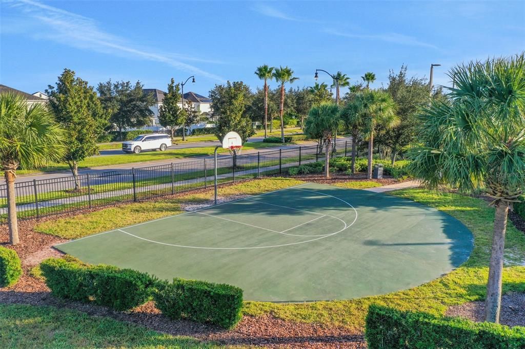 待售: $899,000 (8 贝兹, 5 浴室, 4303 平方英尺)