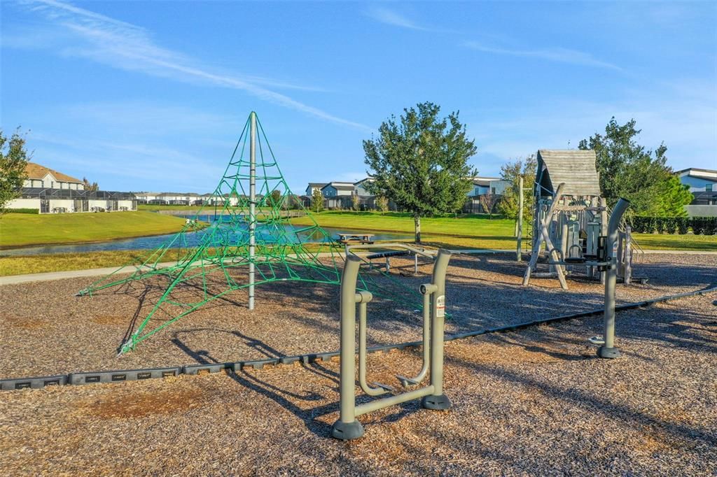 待售: $899,000 (8 贝兹, 5 浴室, 4303 平方英尺)