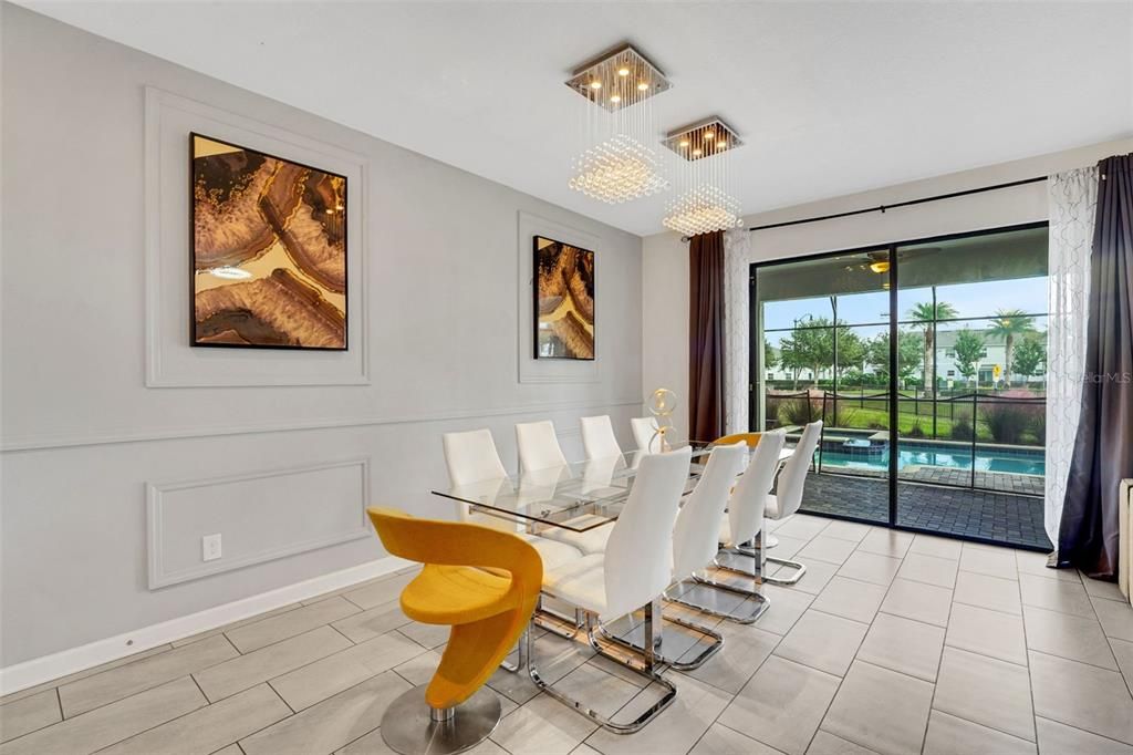 待售: $899,000 (8 贝兹, 5 浴室, 4303 平方英尺)