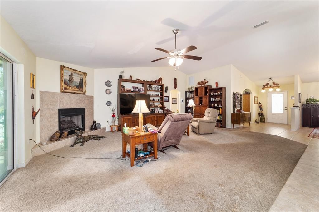 For Sale: $1,595,000 (3 beds, 2 baths, 2397 Square Feet)