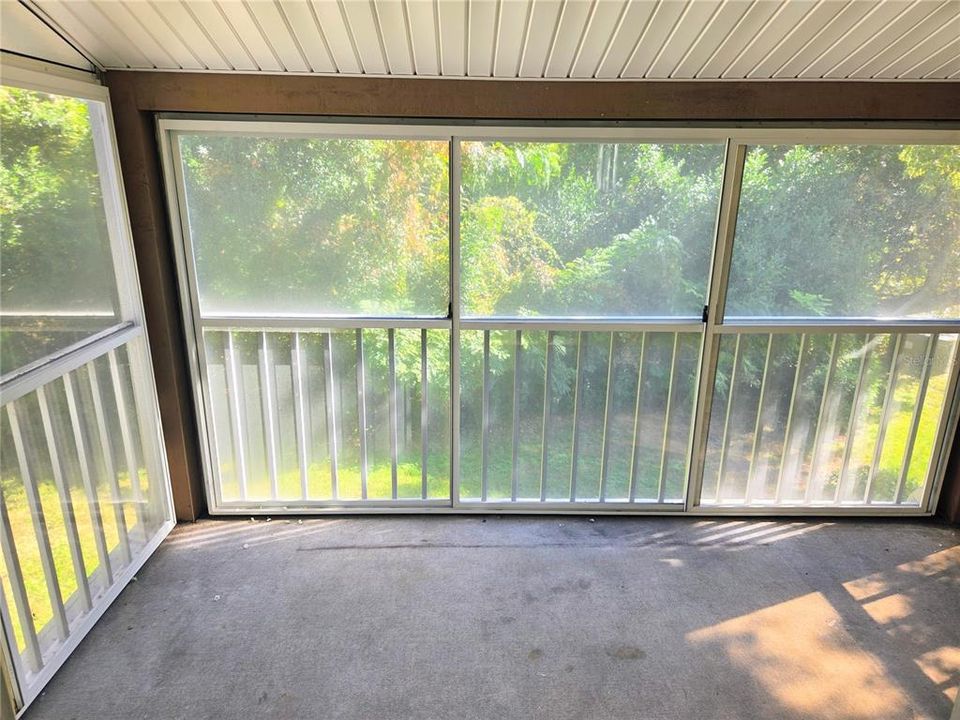 For Sale: $125,000 (2 beds, 2 baths, 1144 Square Feet)