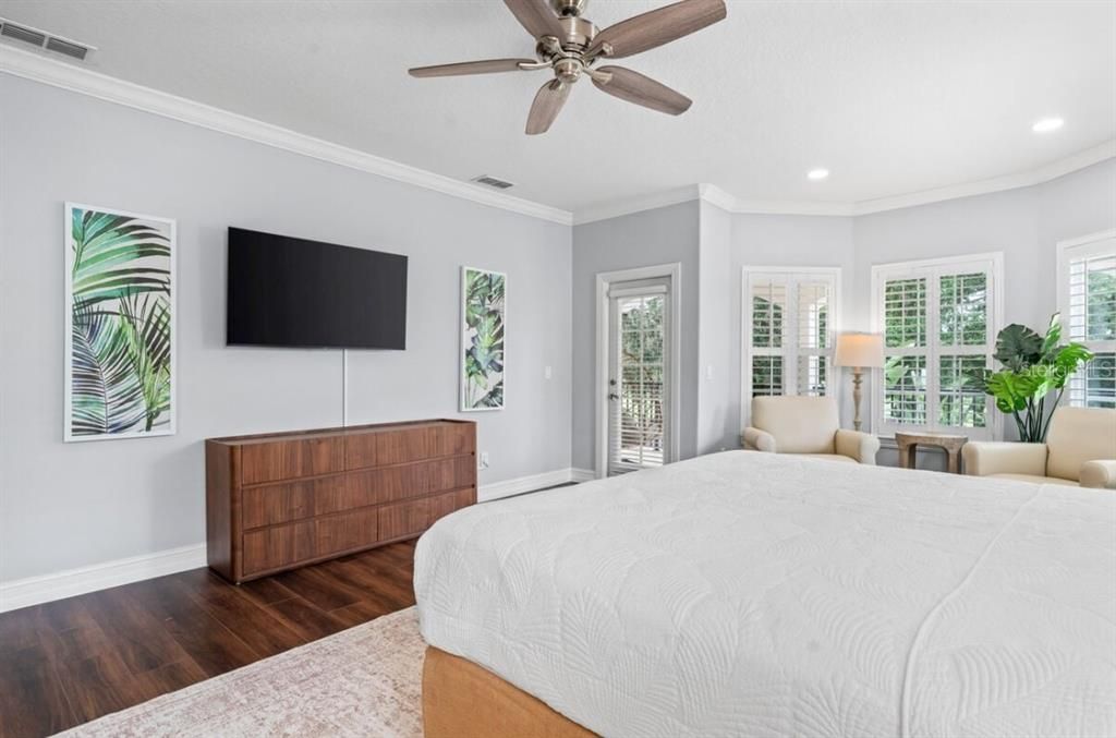 На продажу: $1,600,000 (4 спален, 5 ванн, 4099 Квадратных фут)