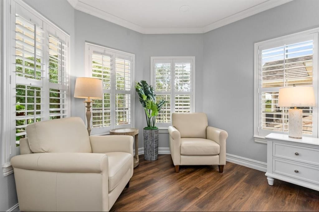 На продажу: $1,600,000 (4 спален, 5 ванн, 4099 Квадратных фут)