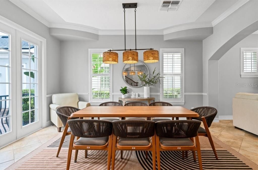 На продажу: $1,600,000 (4 спален, 5 ванн, 4099 Квадратных фут)