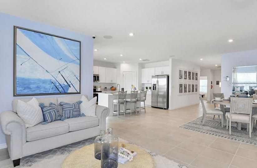 For Sale: $315,000 (4 beds, 2 baths, 1848 Square Feet)