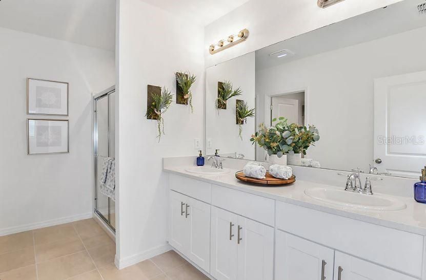 For Sale: $315,000 (4 beds, 2 baths, 1848 Square Feet)