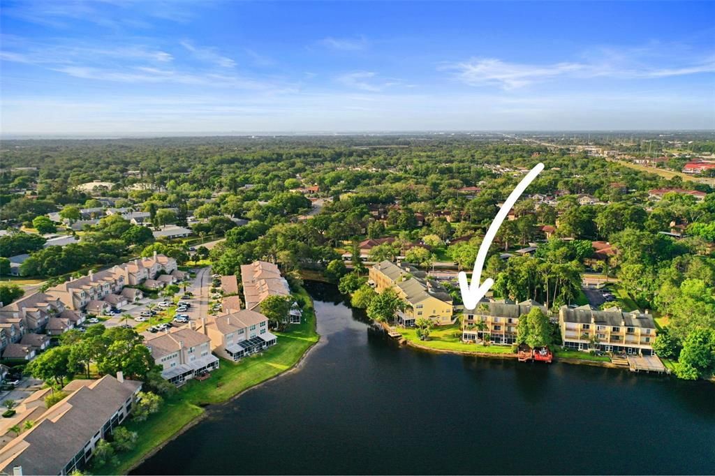 En Venta: $447,000 (3 camas, 3 baños, 2500 Pies cuadrados)