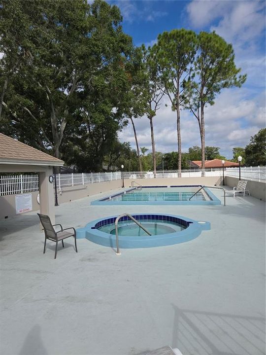 En Venta: $447,000 (3 camas, 3 baños, 2500 Pies cuadrados)