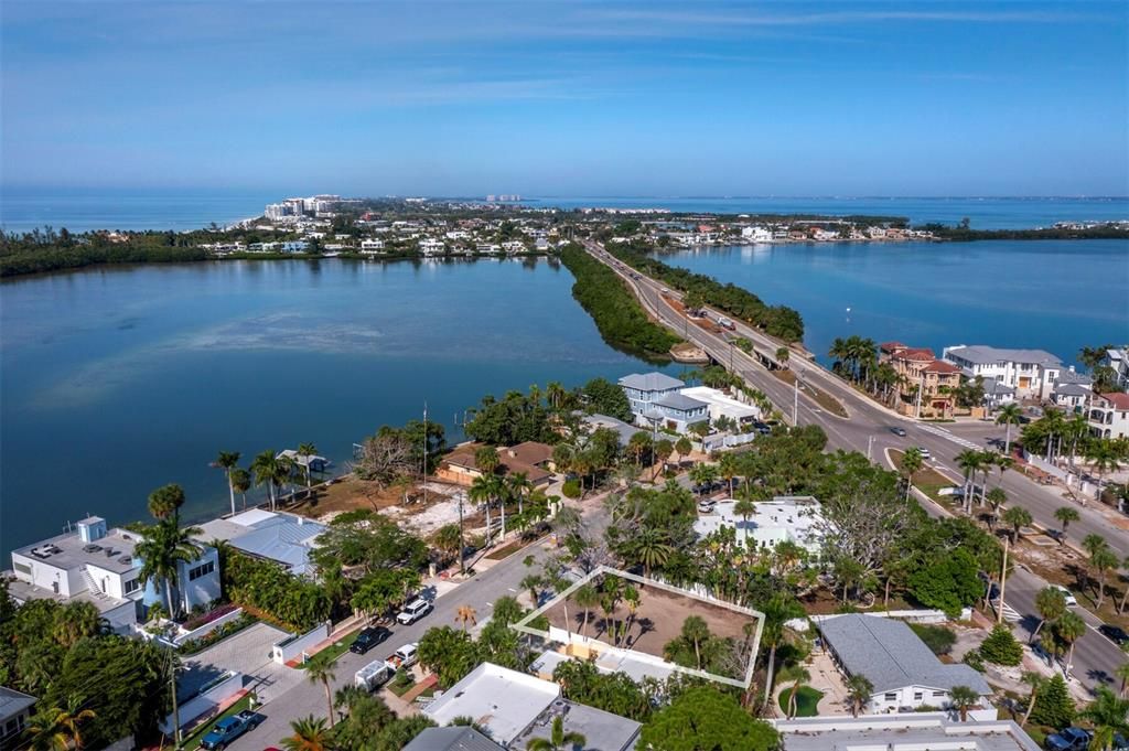 待售: $995,000 (0.15 acres)