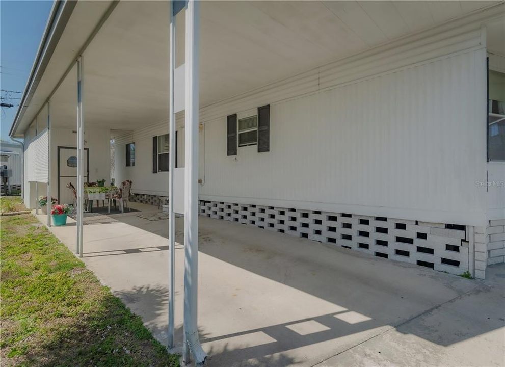 For Sale: $120,000 (2 beds, 2 baths, 1200 Square Feet)