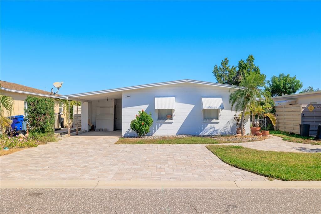 На продажу: $635,000 (2 спален, 1 ванн, 775 Квадратных фут)