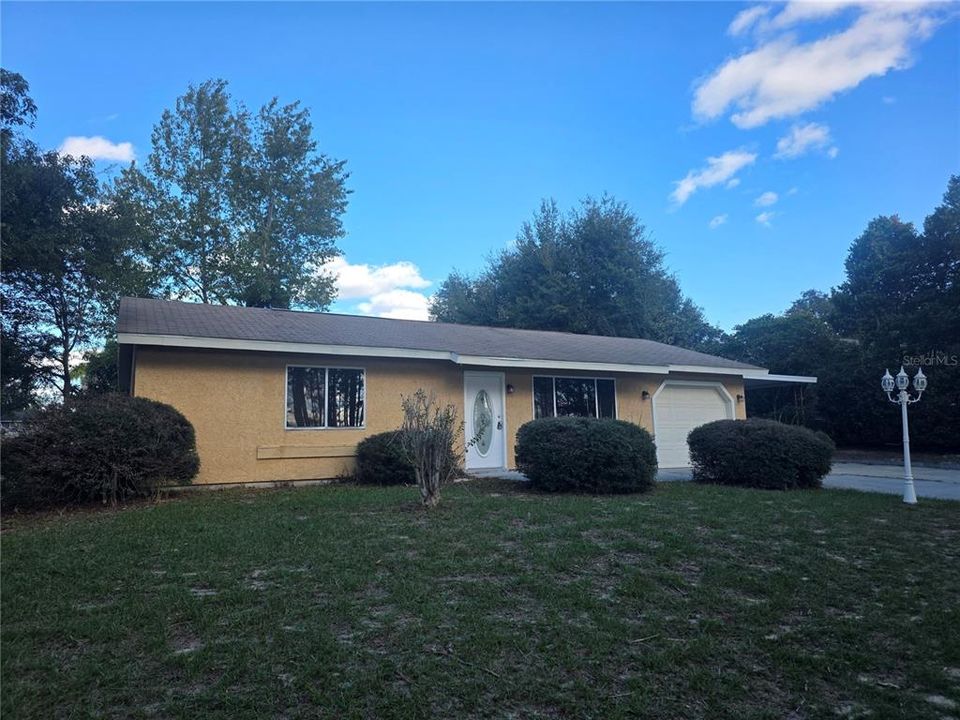 For Rent: $1,350 (2 beds, 1 baths, 1200 Square Feet)