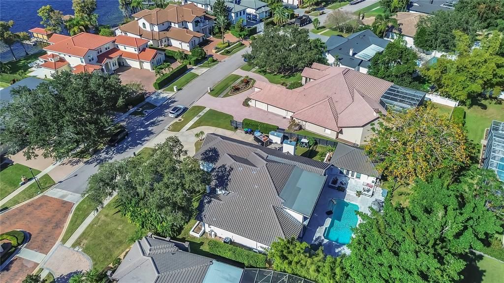 На продажу: $1,250,000 (5 спален, 4 ванн, 3919 Квадратных фут)