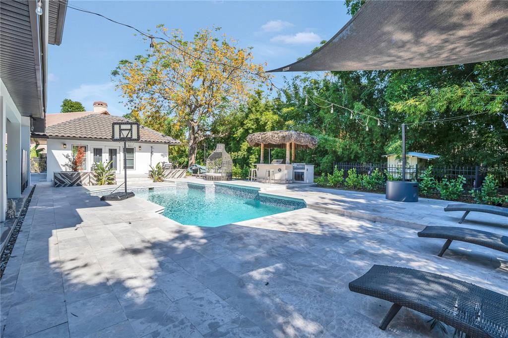 На продажу: $1,250,000 (5 спален, 4 ванн, 3919 Квадратных фут)