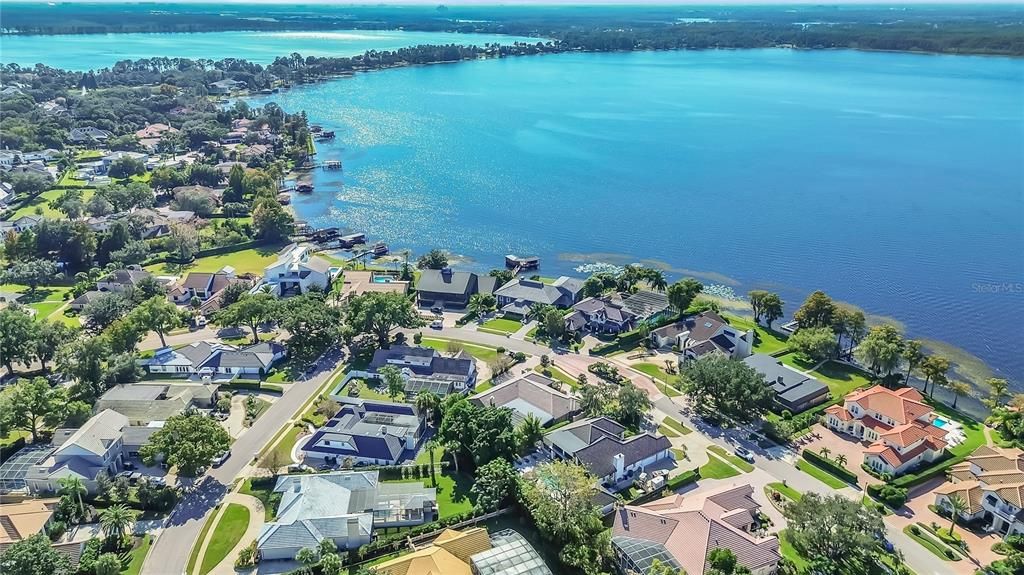 На продажу: $1,250,000 (5 спален, 4 ванн, 3919 Квадратных фут)