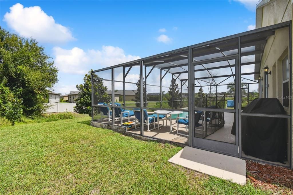 En Venta: $375,000 (4 camas, 3 baños, 1962 Pies cuadrados)