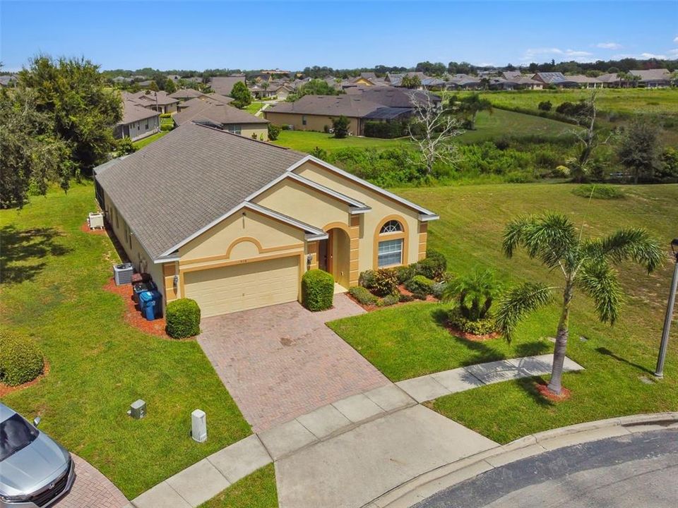 En Venta: $375,000 (4 camas, 3 baños, 1962 Pies cuadrados)