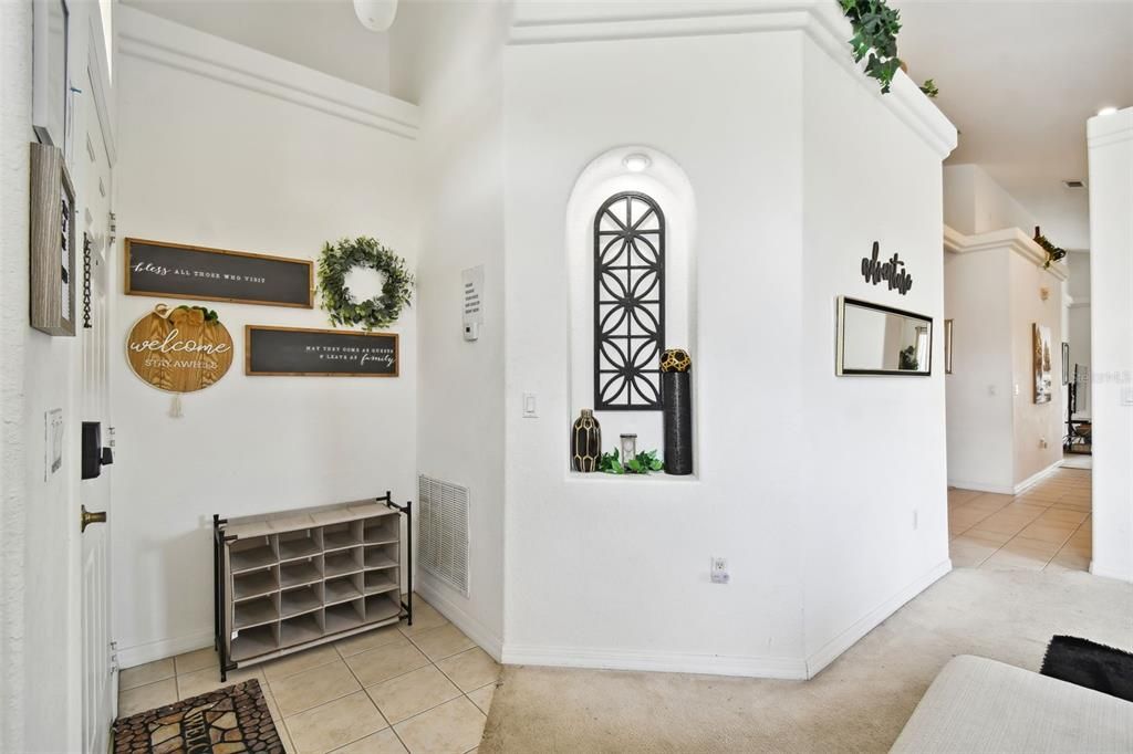 En Venta: $375,000 (4 camas, 3 baños, 1962 Pies cuadrados)