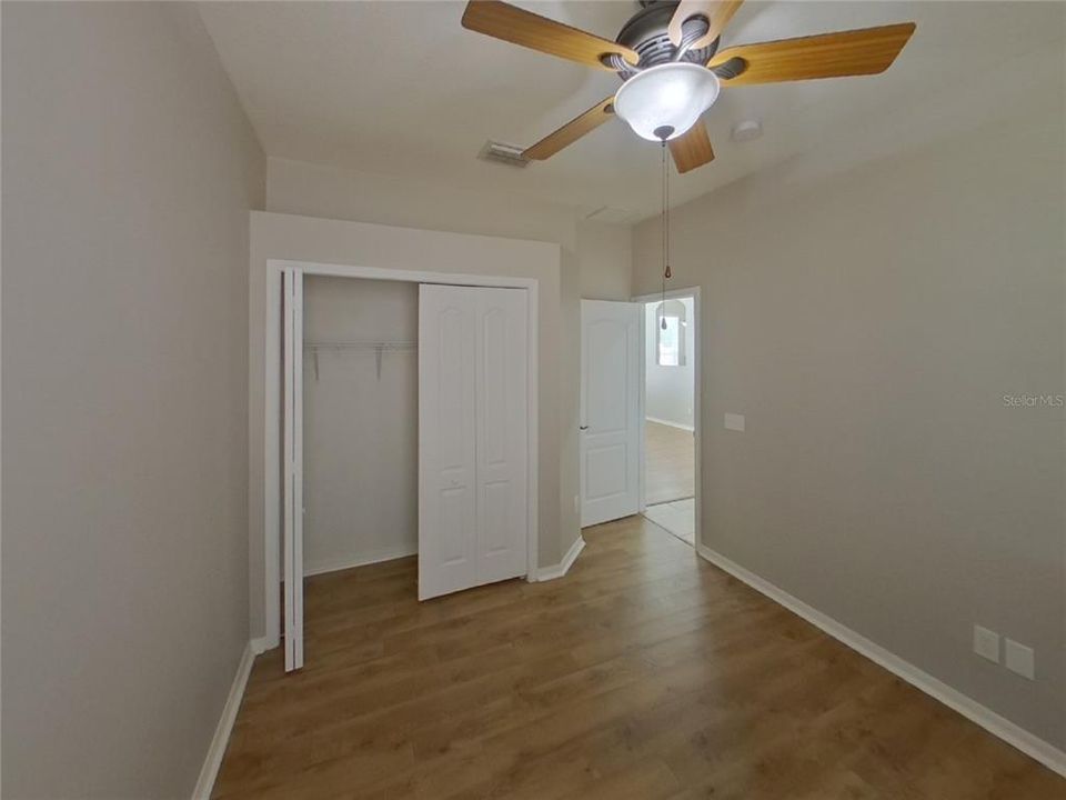 Active With Contract: $1,989 (3 beds, 2 baths, 1616 Square Feet)