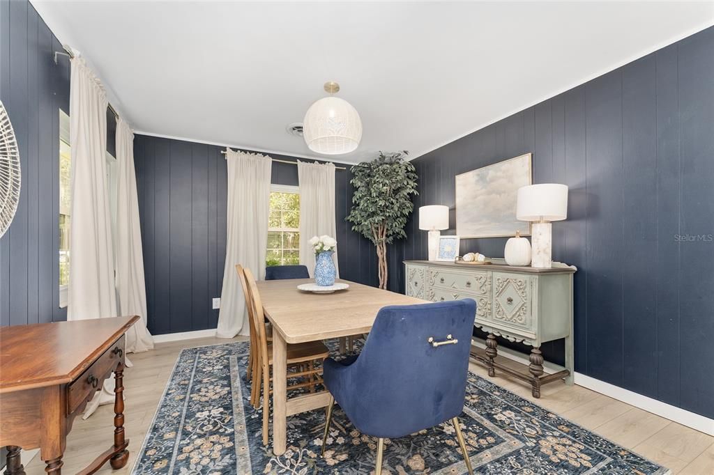 Active With Contract: $500,000 (3 beds, 2 baths, 1794 Square Feet)