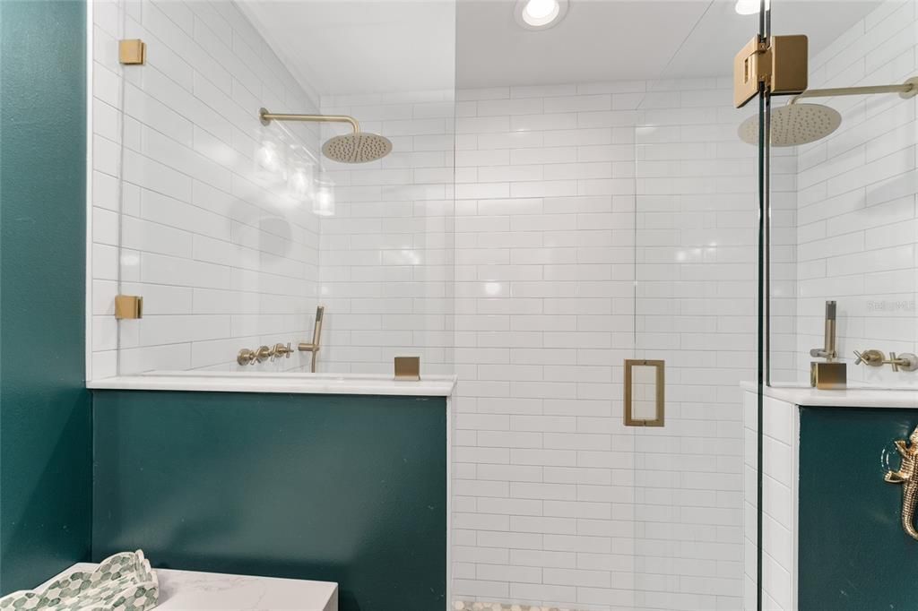 Active With Contract: $500,000 (3 beds, 2 baths, 1794 Square Feet)