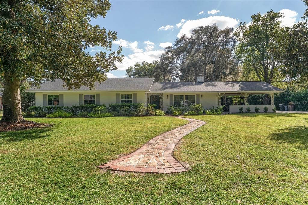 Active With Contract: $500,000 (3 beds, 2 baths, 1794 Square Feet)