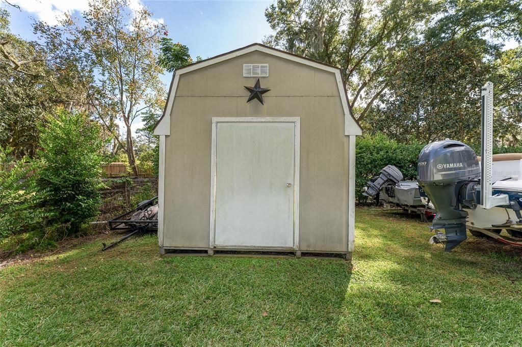 Active With Contract: $500,000 (3 beds, 2 baths, 1794 Square Feet)