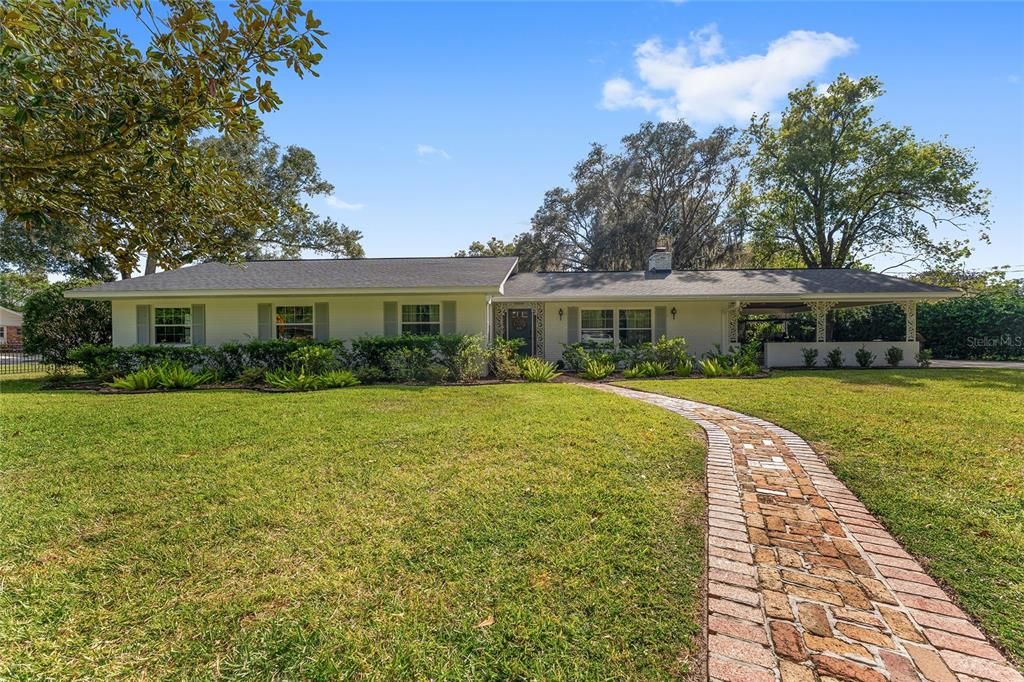 Active With Contract: $500,000 (3 beds, 2 baths, 1794 Square Feet)